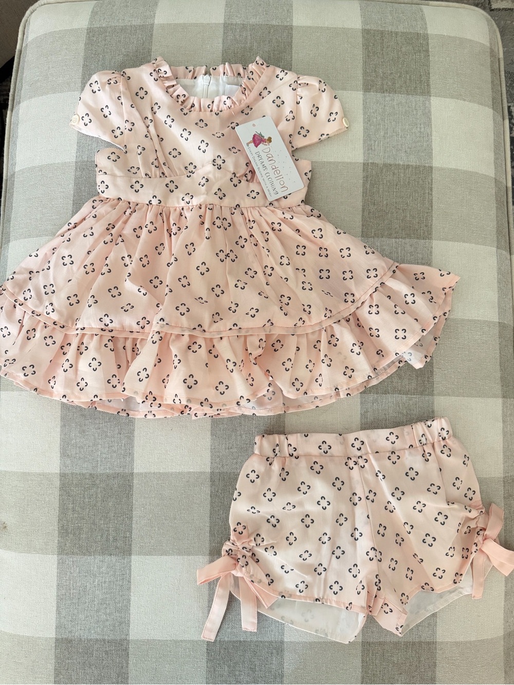 Boutique Girls Pink Ruffle Dress Shorts Matching Set Size 2 Tiered Geometric NWT - Picture 2 of 12